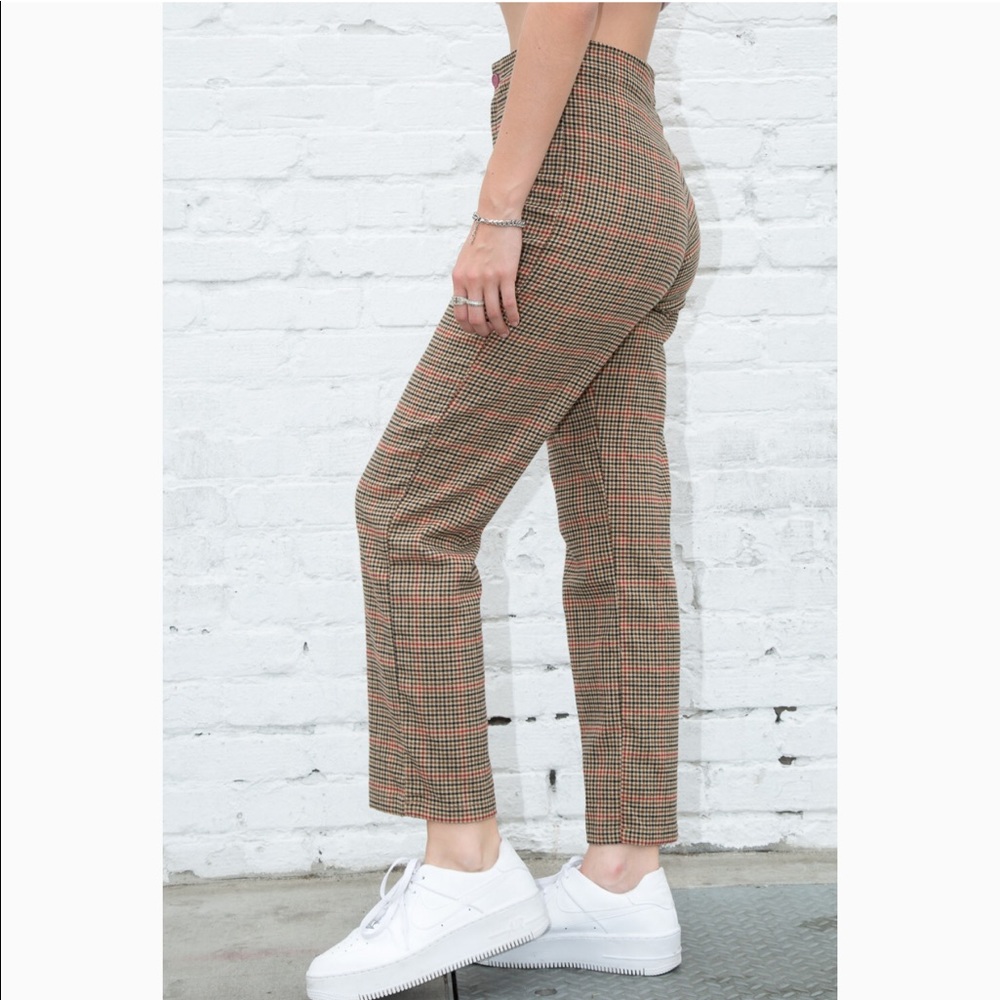 Brandy Melville Kim Pants - brown plaid - Picture 2 of 5